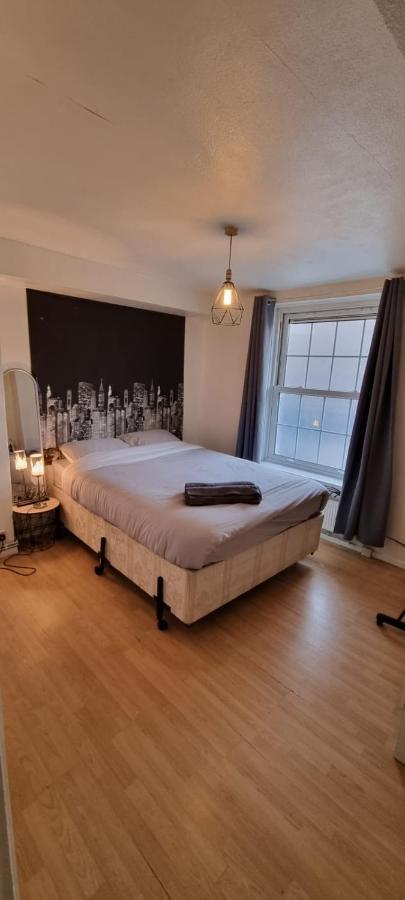 Property In Brixton Лондон Екстер'єр фото